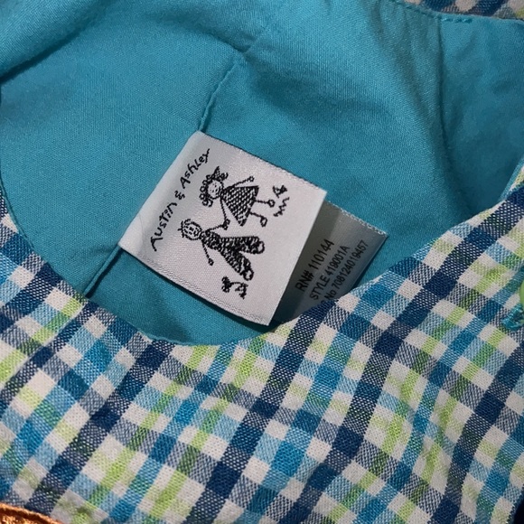 Ashley & Austin dragon romper shortall - Picture 3 of 3